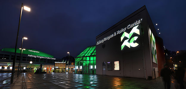 Równowaga, wszechstronność, nowoczesność - Centrum Konferencji i Kultury w Aalborg instaluje ponad 200 świateł Cameo