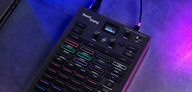 SoundSwitch Control One - Kontroler oświetlenia dla wymagających DJ-ów 