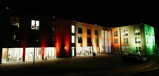Otwarcie nowego kampusu uniwersytetu Witten/Herdecke w blasku urządzeń Cameo