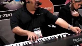 Namm 2010 Roland VP-7 Stage Demo