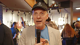 Arrow Guitars kusi gitarami i... piwem! I Guitar Summit 2024
